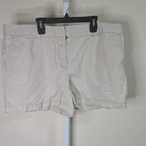 LOFT‎ Cream Bermuda Shorts for Effortless Style